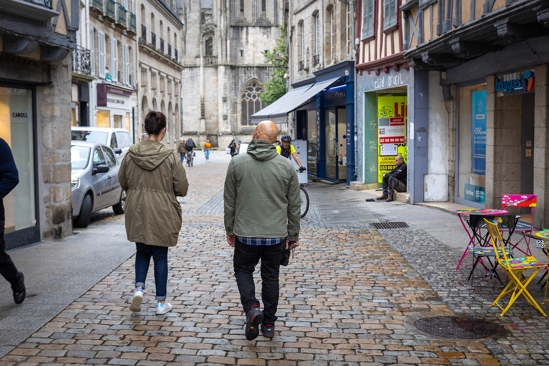 Maraude de jour du CCAS dans les rues du centre-ville de Quimper.