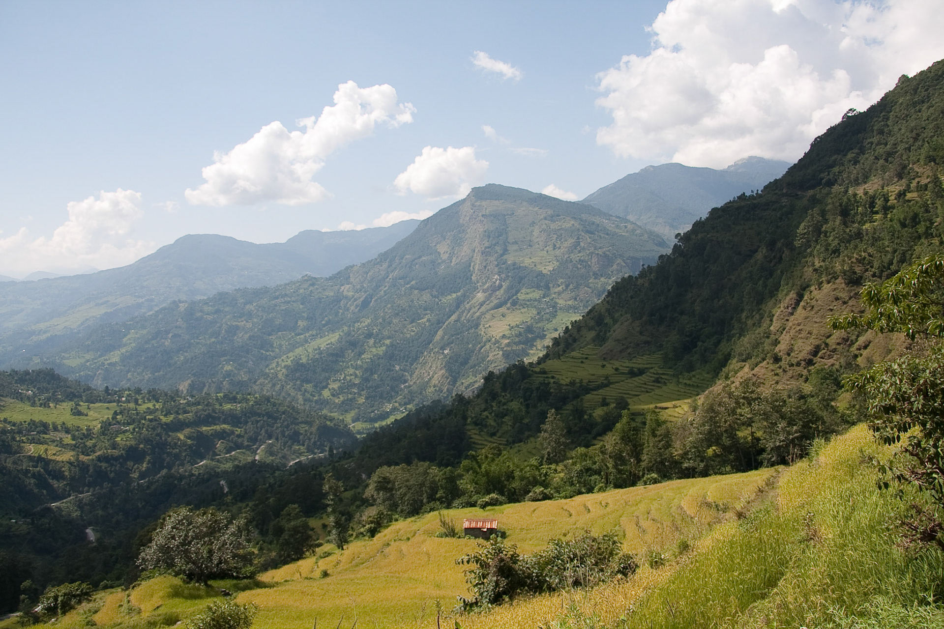 Day 1 trek to Sanctuary Lodge