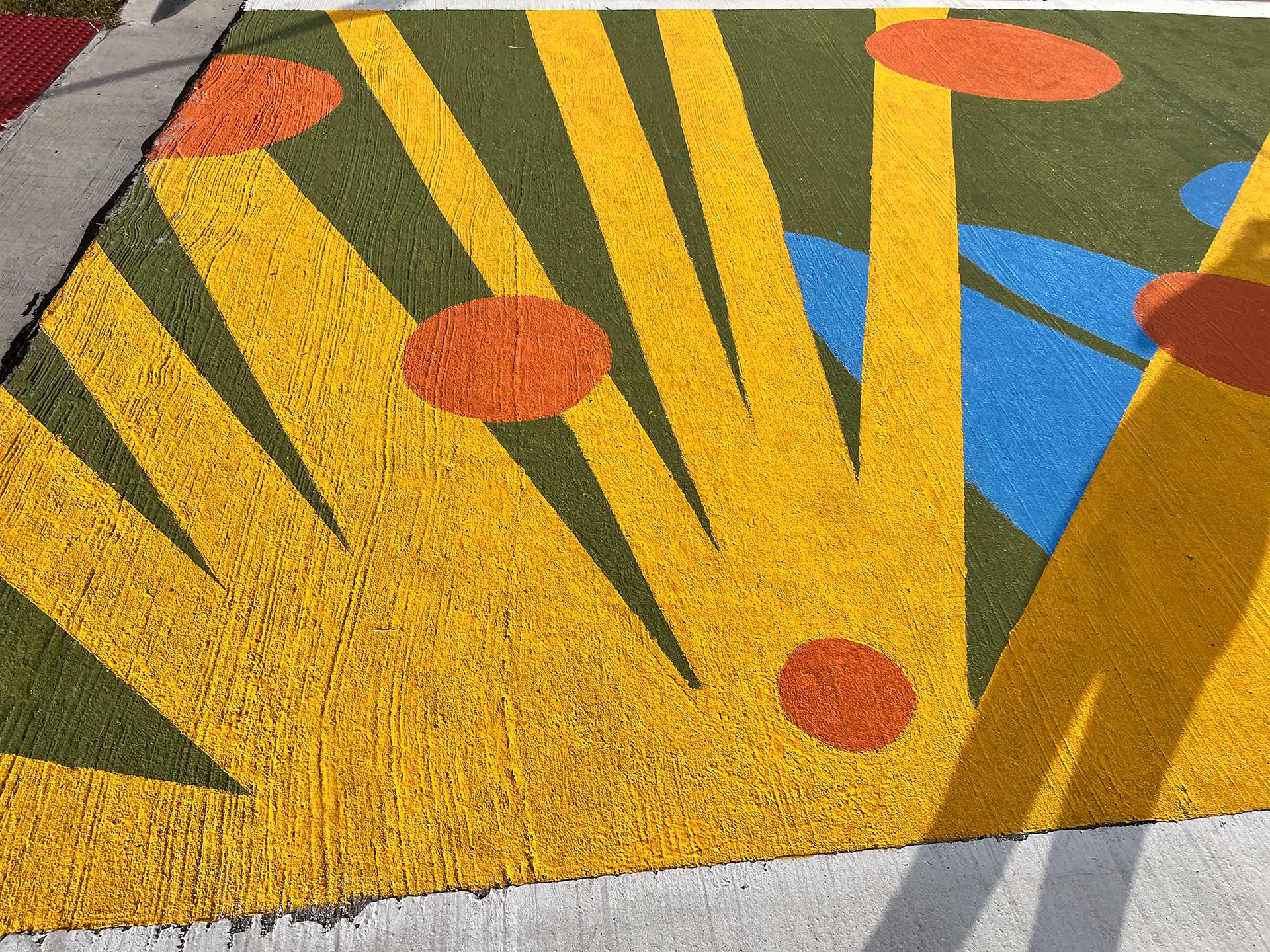 "Good Morning Sunshine" (2021). Funded by The City of Lewisville's Public Art Program.