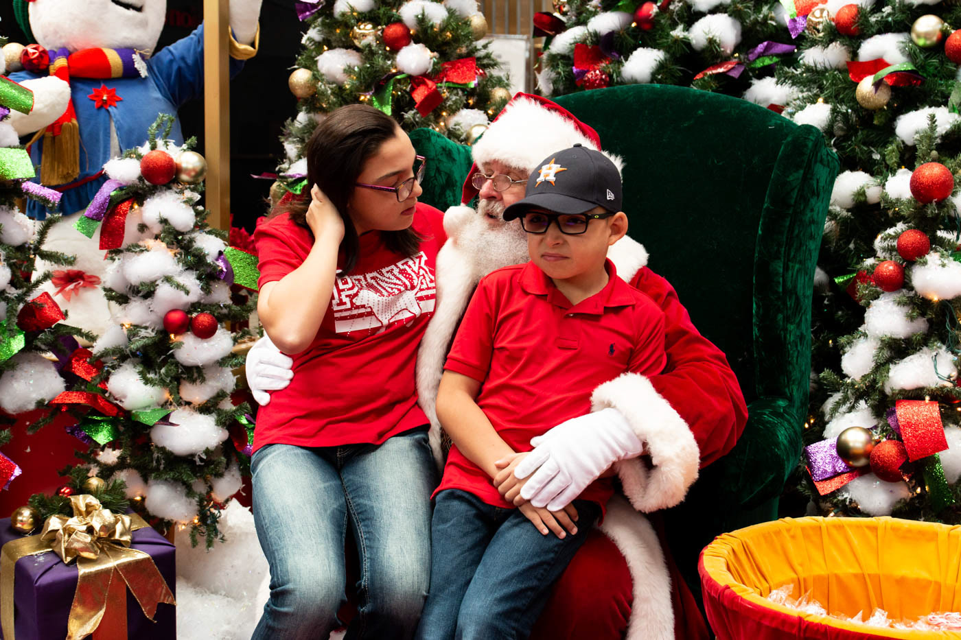 December 1, 2019 // Santa Cares event at the Brazos Mall. Photos taken for The Facts.
