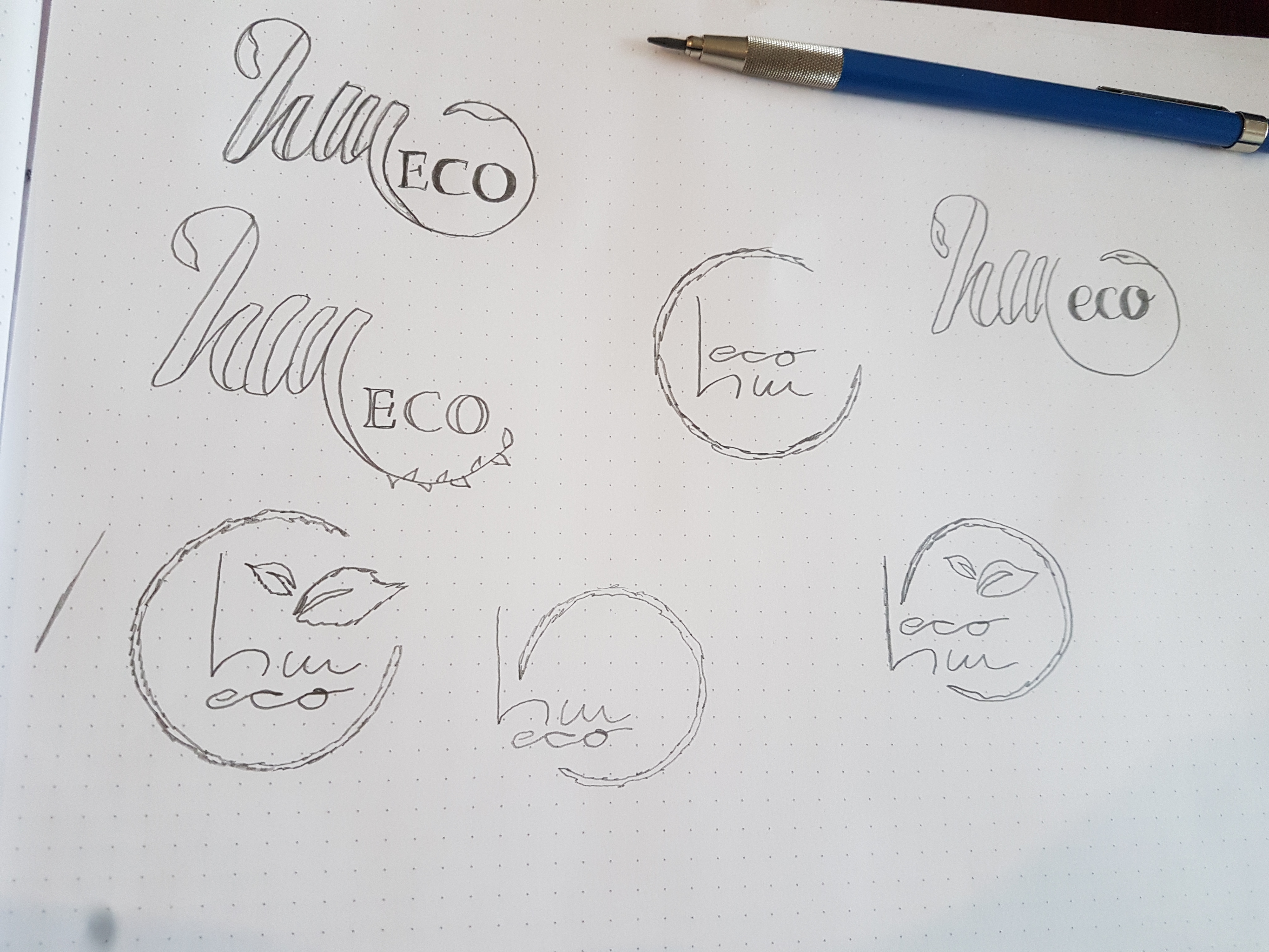 The first sketches we have created for the visual identity of HM ECO, to include in the full branding that Brandiaq has created for her.