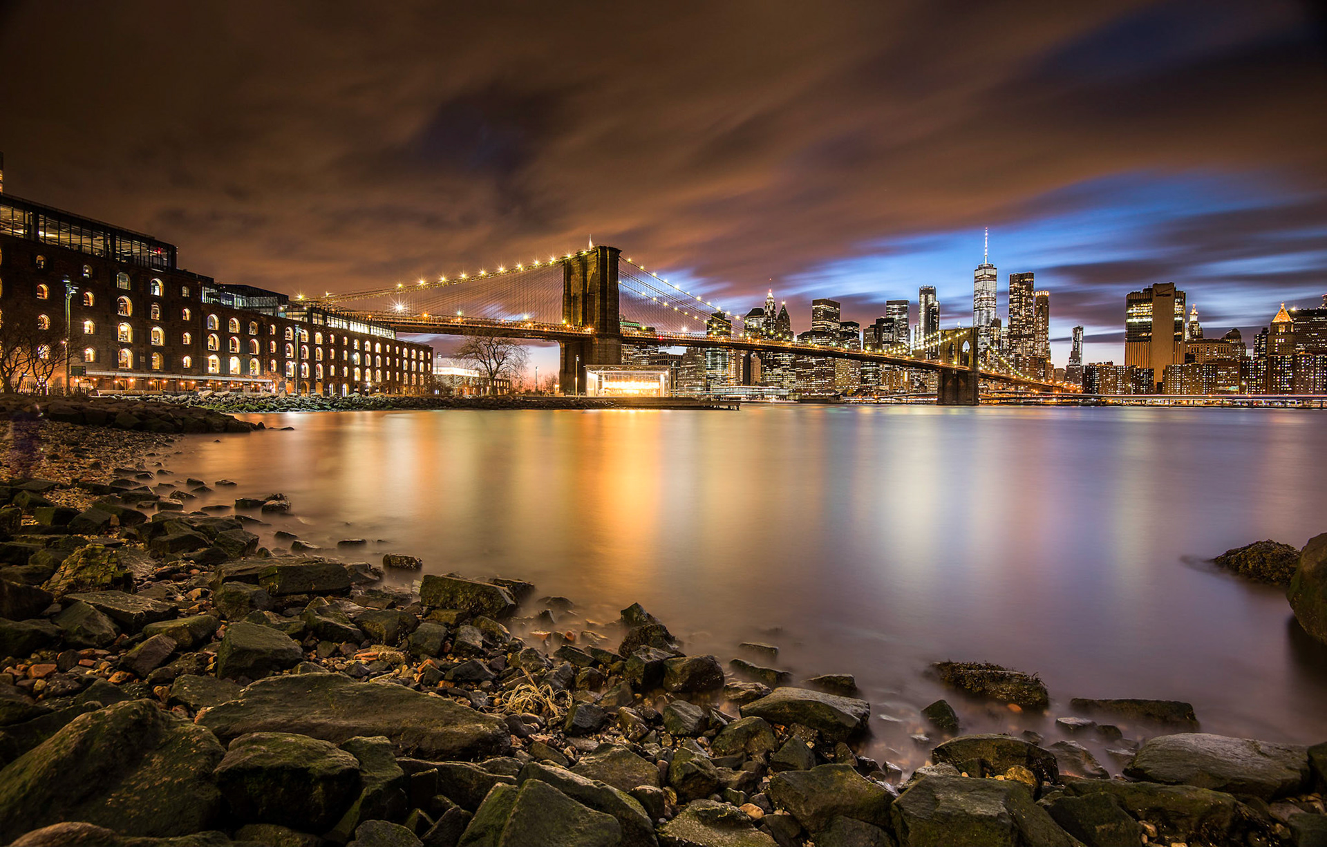 An evening shot from the Pebble beach of Brooklyn, New York.