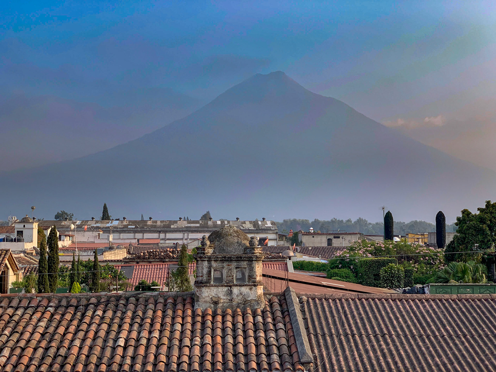 Volcan de Agua, Antigua