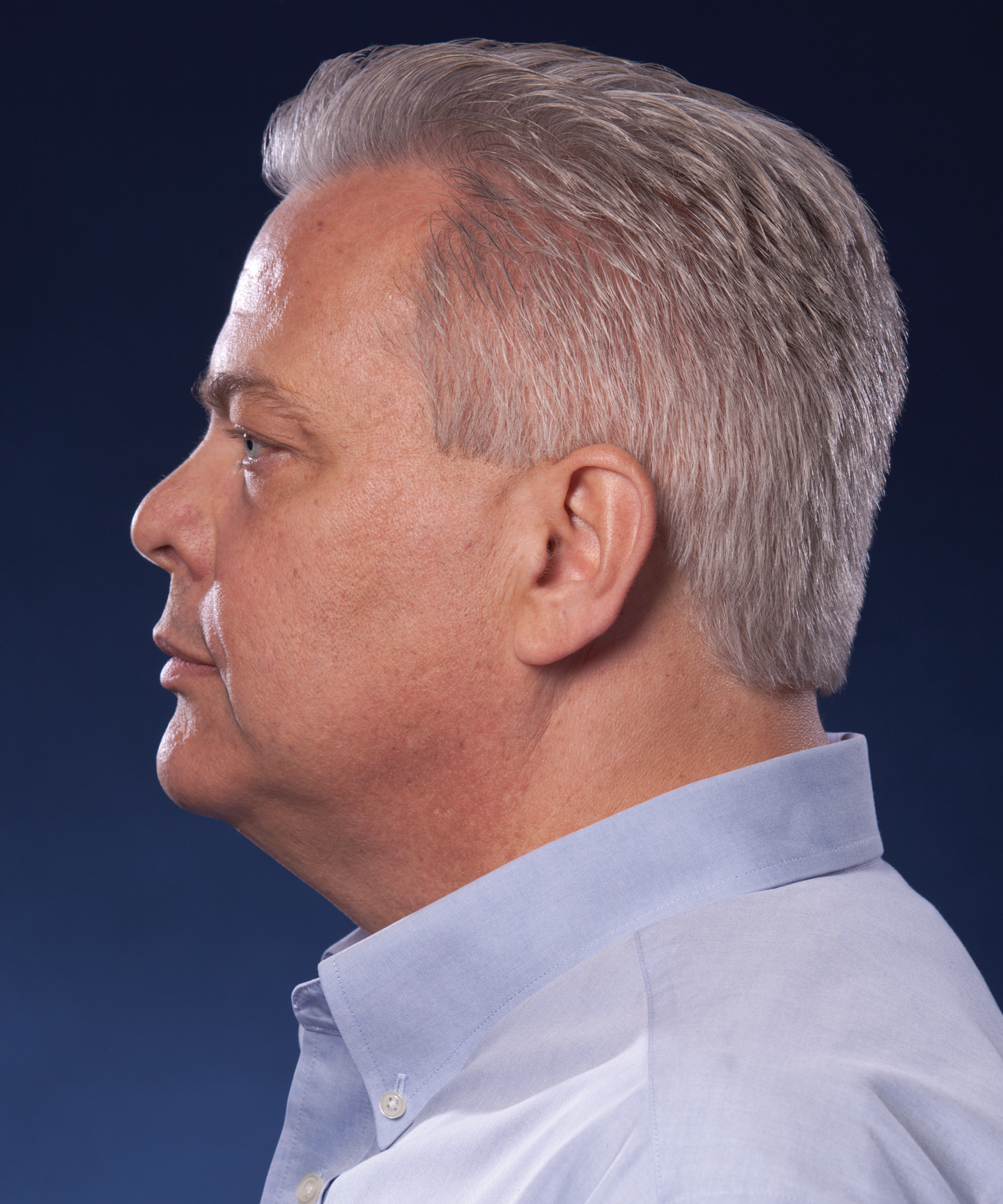 MODEL: BILL FULL RAZOR CUT