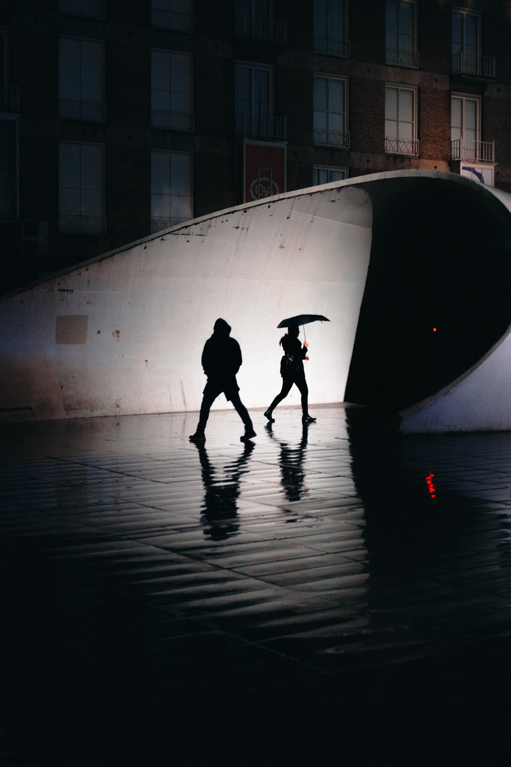 2018-1016 - Passing Sillhouettes, Eindhoven